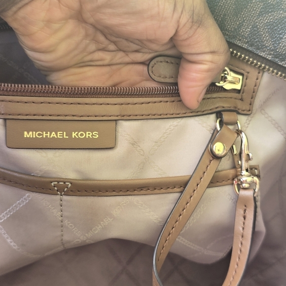 Michael Kors Signature Sinclair East West Tote Leather Handbag Women Rare - Picture 13 of 16